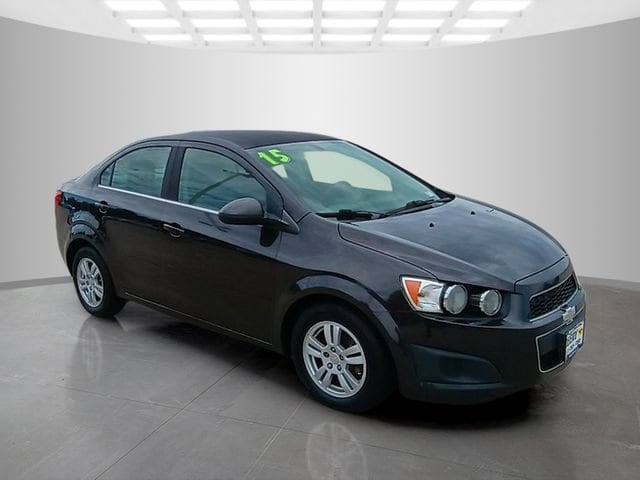 Used 2015 Chevrolet Sonic LT with VIN 1G1JC5SH0F4202763 for sale in Pleasant Hill, IA