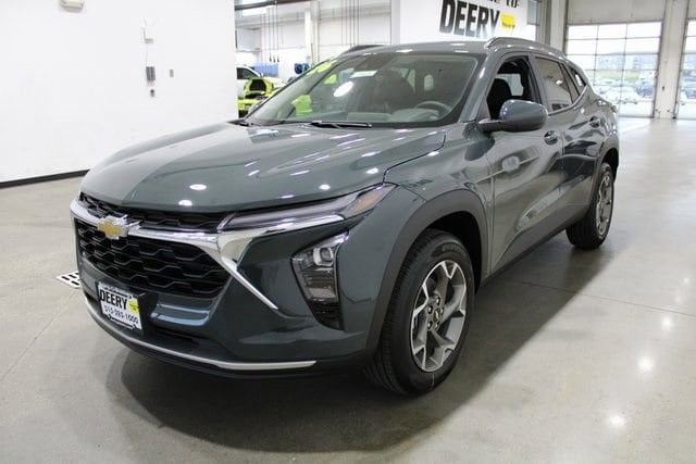 2026 Chevrolet Trax LT - Photo 30