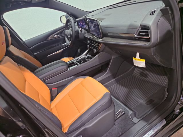 2027 Chevrolet Traverse Z71 - Photo 35