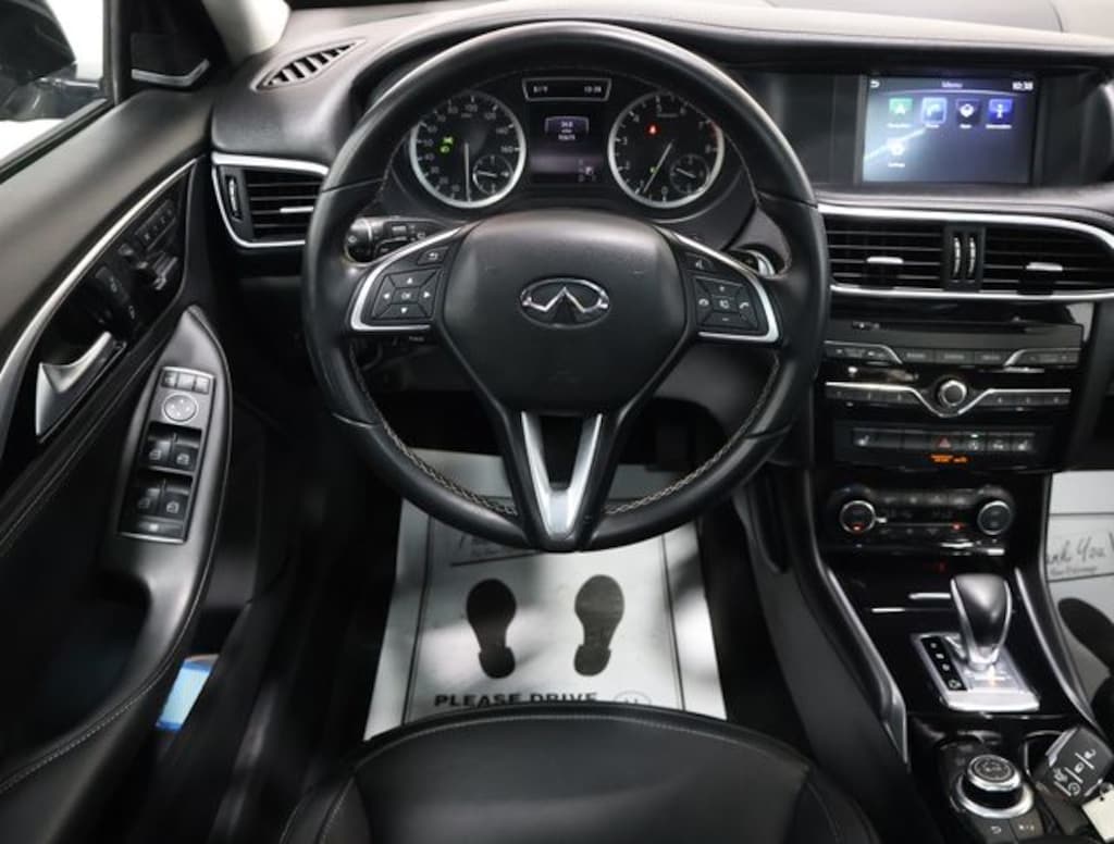 Used 2018 INFINITI QX30 Premium AWD SUV