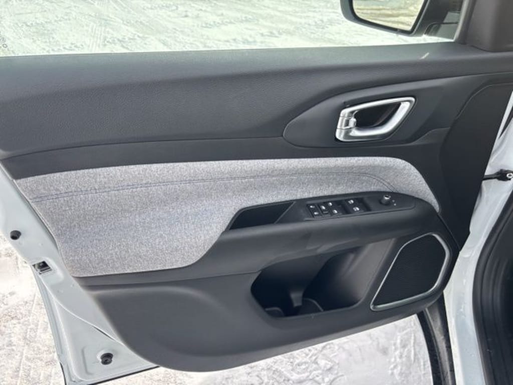 New 2026 Jeep Compass Latitude Sport Utility