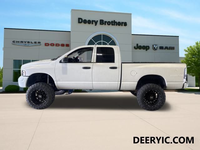 2003 Dodge Ram Laramie photo 4