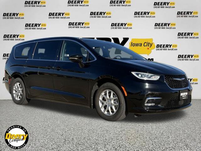 2025 Chrysler Pacifica Select Van Passenger Van