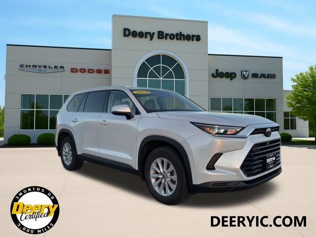 2024 Toyota Grand Highlander XLE's photo