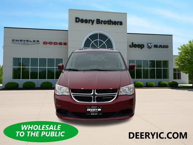 Used 2014 Dodge Grand Caravan SXT with VIN 2C4RDGCG5ER178903 for sale in Iowa City, IA