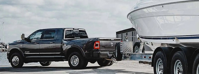 New 2022 RAM 3500 Iowa City IA