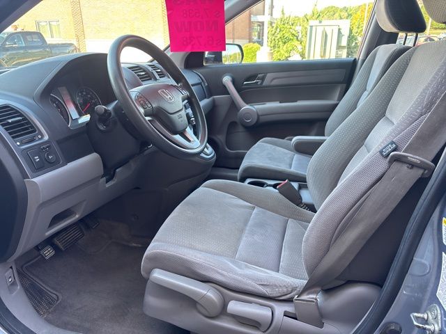 Used 2007 Honda CR-V EX with VIN 5J6RE48557L000515 for sale in Iowa City, IA