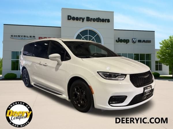 2022 Chrysler Pacifica Hybrid Touring L