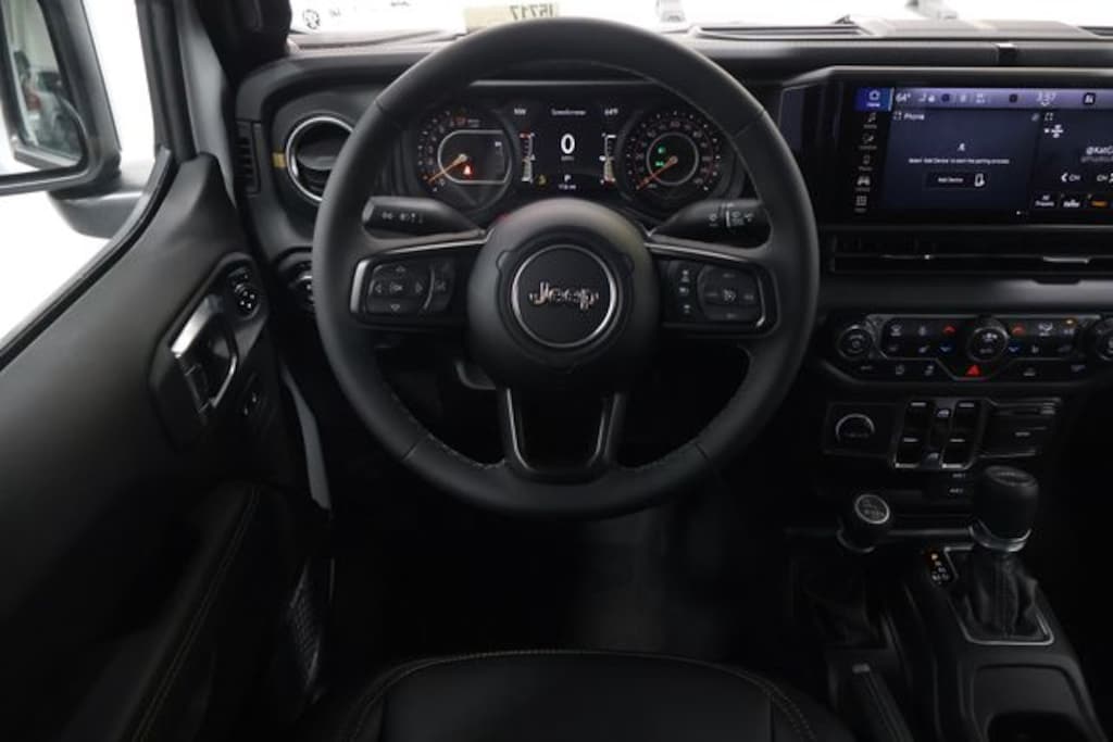 New 2026 Jeep Gladiator Sahara Pickup