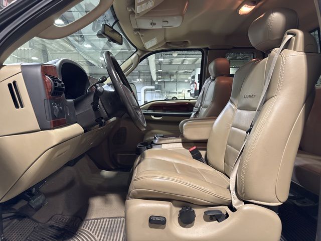 2006 Ford F-350 Lariat photo 3