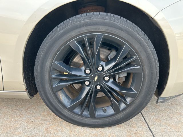 2014 Chevrolet Impala 2LT photo 4