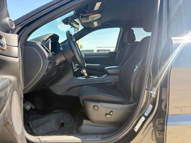 Used 2016 Jeep Grand Cherokee Laredo E with VIN 1C4RJFAG7GC413528 for sale in Iowa City, IA