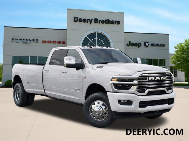 2025 RAM Ram 3500 Pickup Laramie's photo