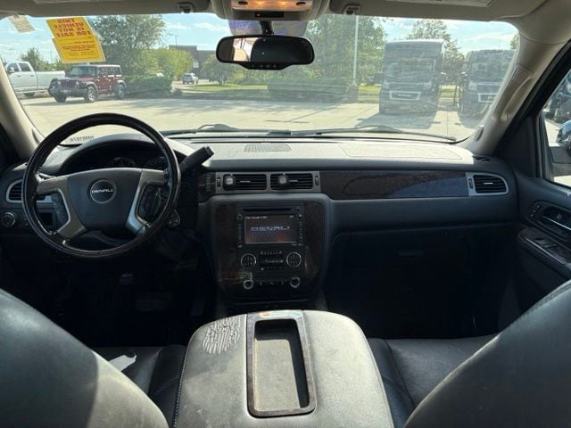 Used 2014 GMC Yukon XL Denali with VIN 1GKS2MEF3ER226497 for sale in Iowa City, IA