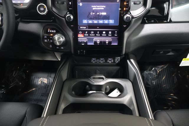 2026 RAM 1500 Rebel - Photo 7