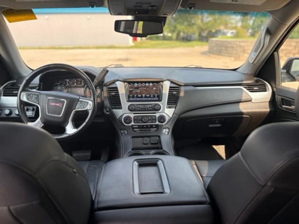 Used 2019 GMC Yukon XL SLT 4x4 SUV