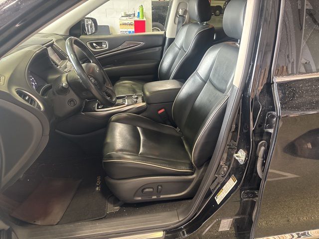 2019 Infiniti QX60 Pure AWD photo 2