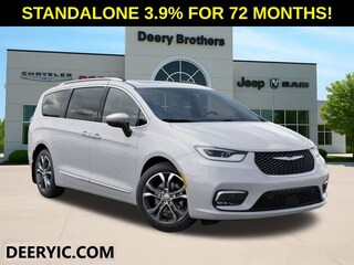 2026 Chrysler Pacifica Pinnacle Passenger Van