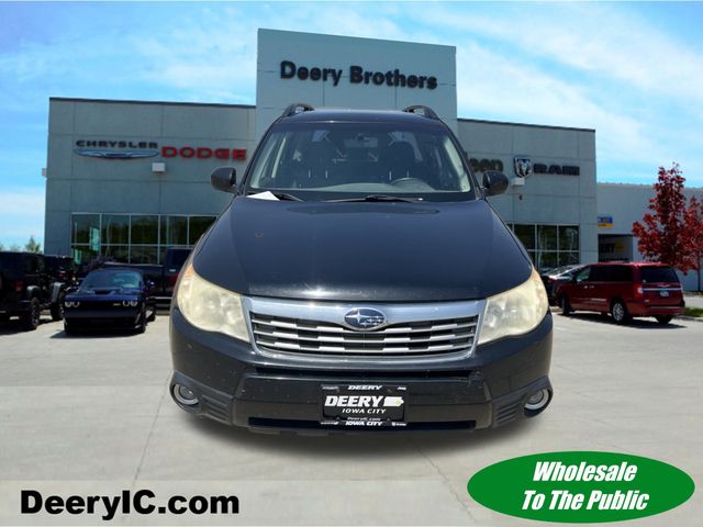 Used 2009 Subaru Forester 2.5X Premium Package with VIN JF2SH63639H728996 for sale in Iowa City, IA