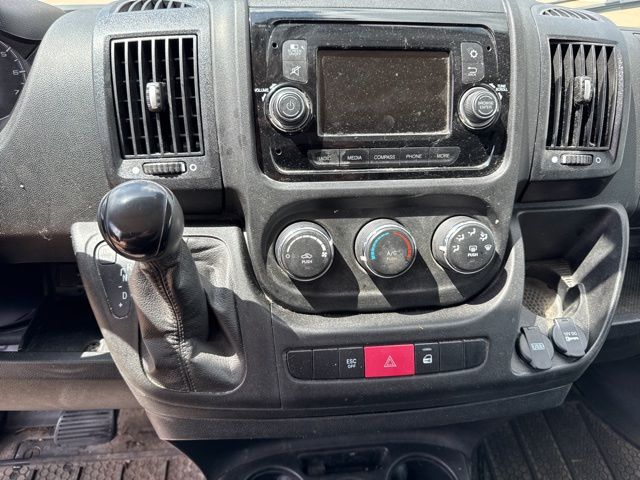2018 Ram ProMaster 1500 Cargo Van photo 4