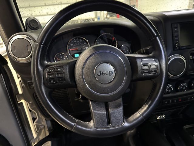 2012 Jeep Wrangler Rubicon photo 4