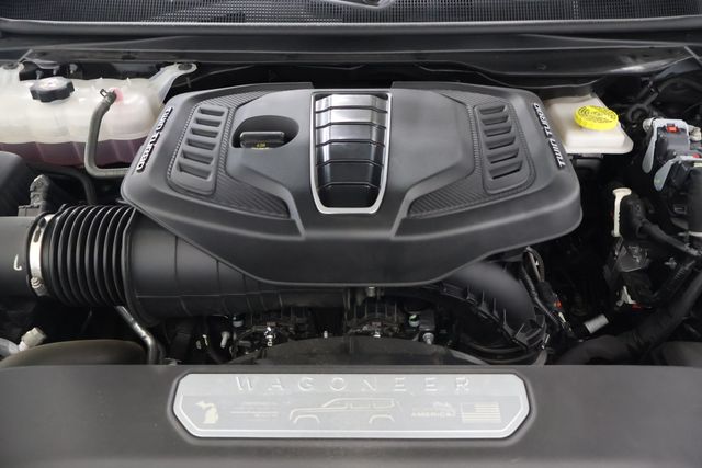 2025 Jeep Grand Wagoneer Series III - Photo 30