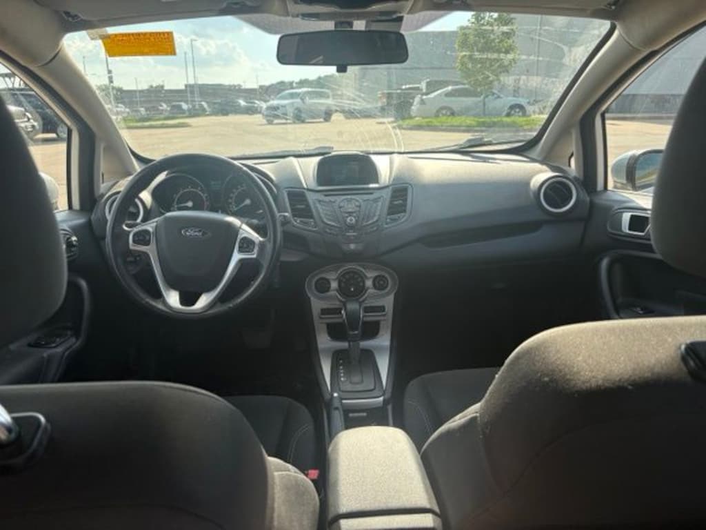 Used 2016 Ford Fiesta SE Sedan