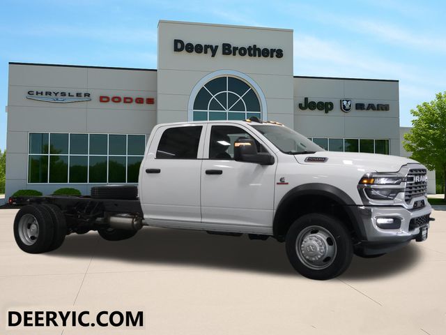 2026 RAM 5500 Big Horn 4X4 Crew Cab DRW 197" WB's photo