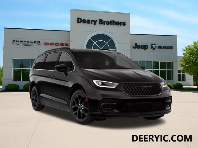 2026 Chrysler Pacifica Passenger Van 