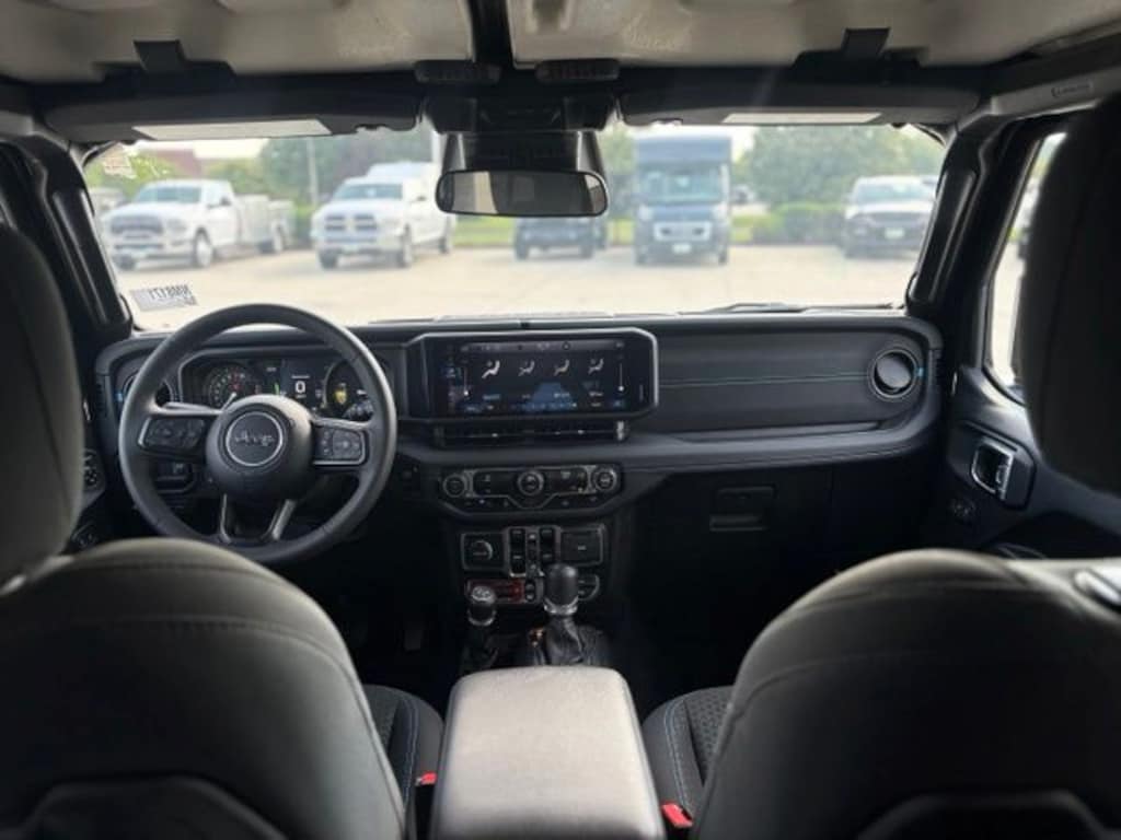 Used 2025 Jeep Wrangler 4xe Rubicon SUV