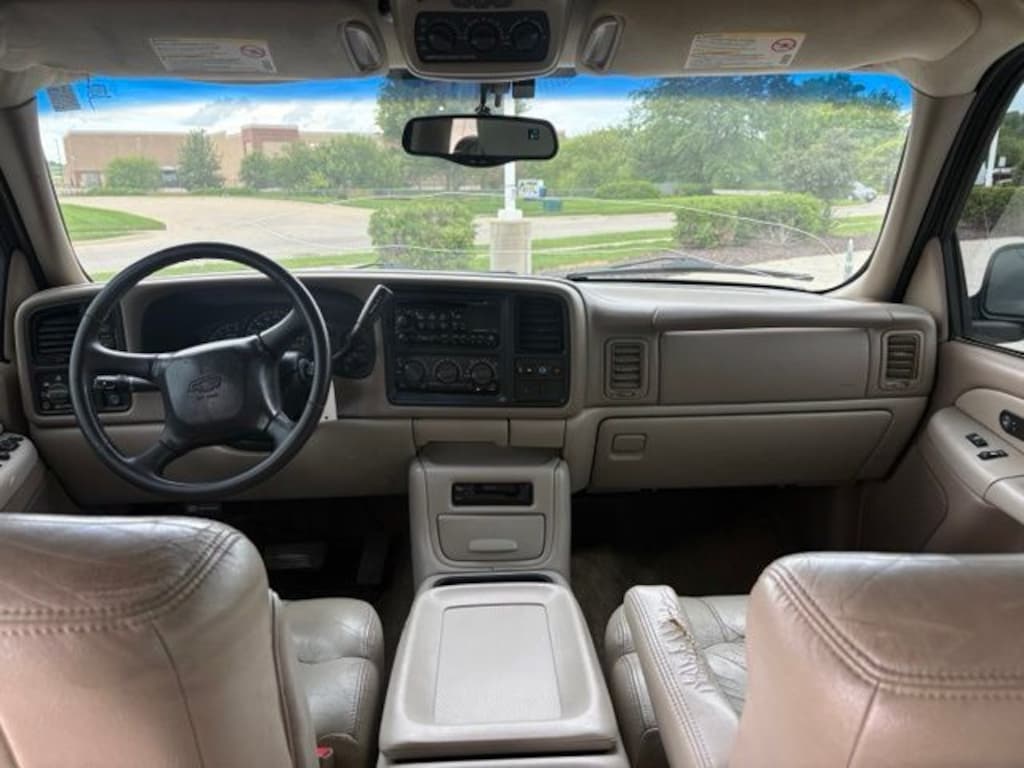 Used 2001 Chevrolet Suburban LT 4x4 SUV