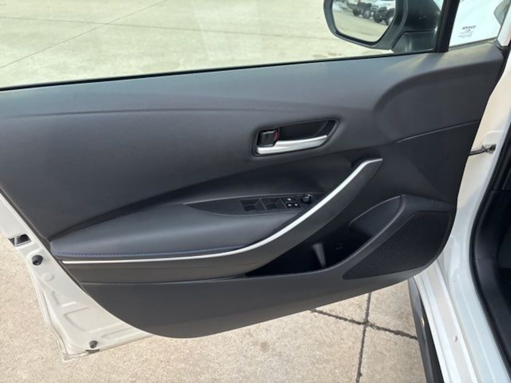 Used 2021 Toyota Corolla SE Sedan