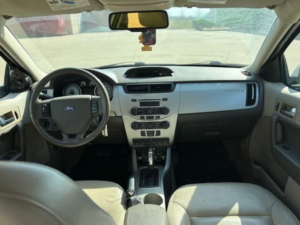 Used 2010 Ford Focus SES Sedan