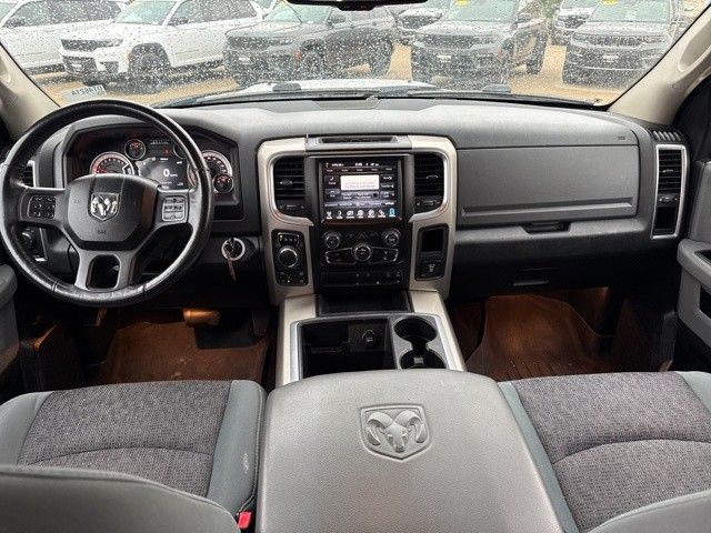 2014 Ram 1500 Big Horn photo 2