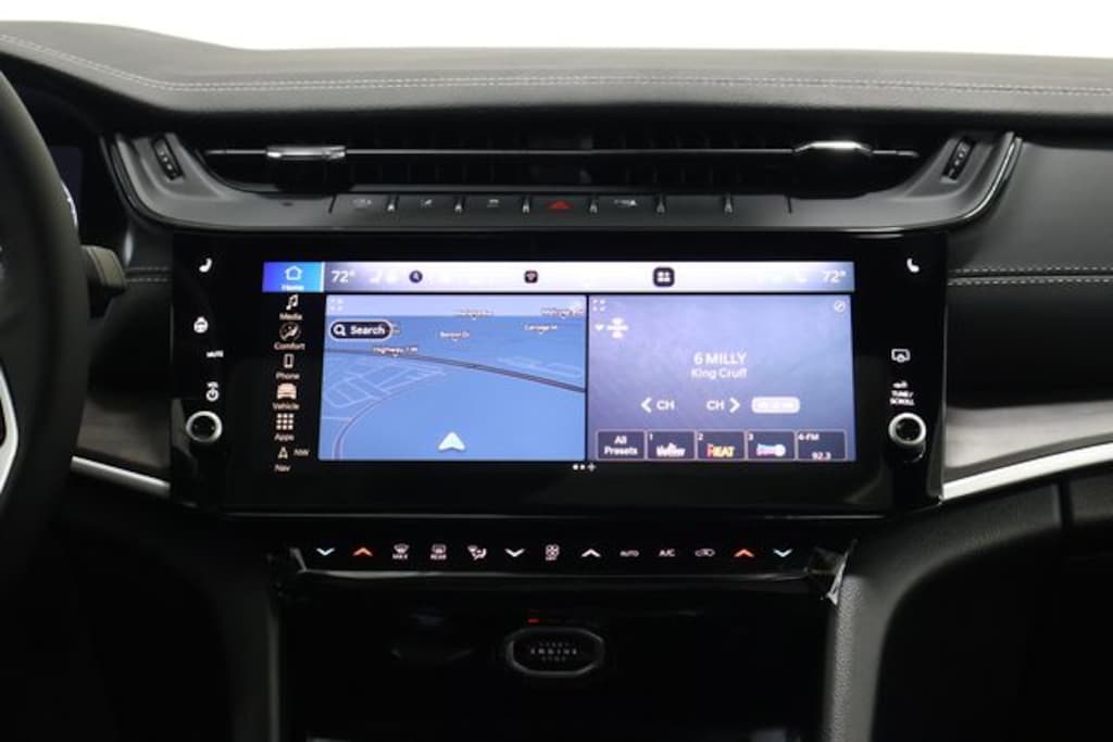 New 2026 Jeep Grand Cherokee L Laredo Altitude Sport Utility