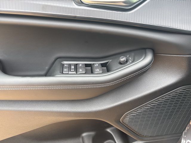 2025 Jeep Grand Cherokee Altitude X photo 3