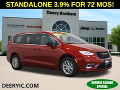 2026 Chrysler Pacifica Select Passenger Van