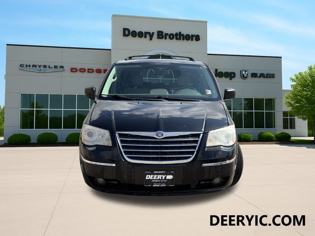Used 2008 Chrysler Town & Country Limited with VIN 2A8HR64X78R802669 for sale in Iowa City, IA