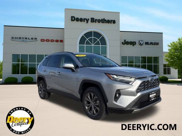 2023 Toyota RAV4 Limited's photo