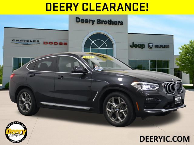 2021 BMW X4 xDrive30i's photo