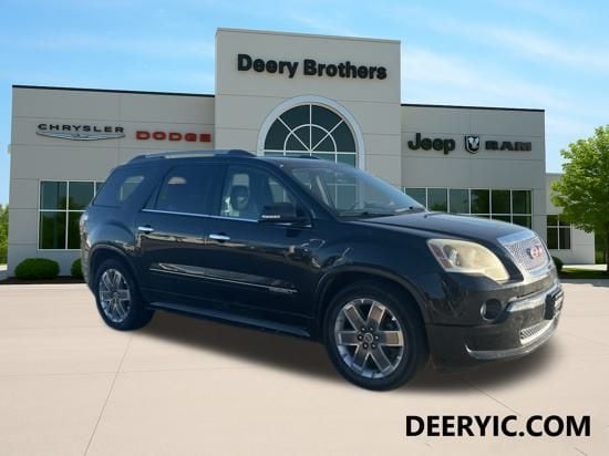 2011 GMC Acadia Denali's photo