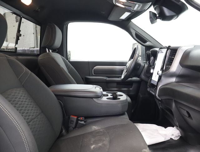 2026 RAM 2500 Tradesman - Photo 9