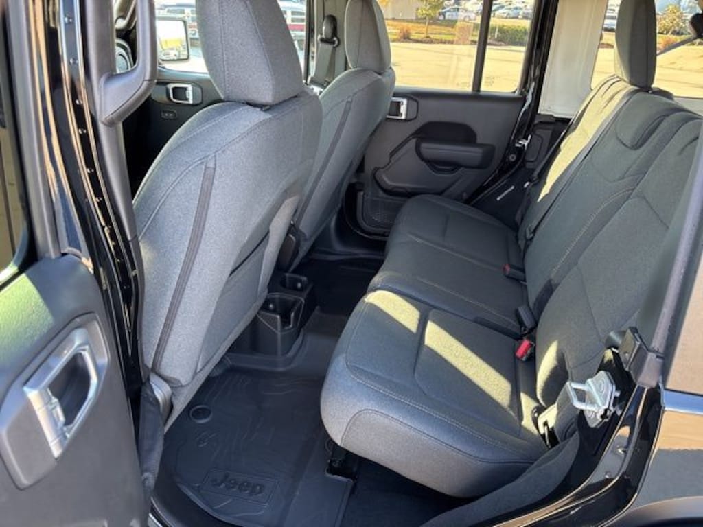 New 2026 Jeep Wrangler Sport S Sport Utility