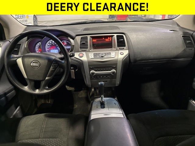 Used 2014 Nissan Murano S with VIN JN8AZ1MW7EW521076 for sale in Iowa City, IA