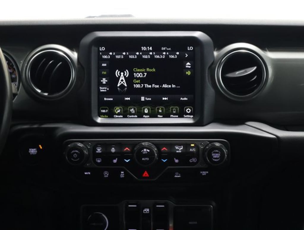 Used 2022 Jeep Wrangler Sahara 4x4 SUV