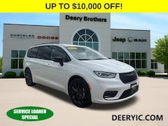 2025 Chrysler Pacifica Limited Passenger Van