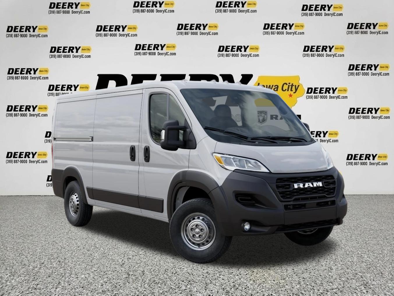 2027 RAM ProMaster Cargo Van Tradesman