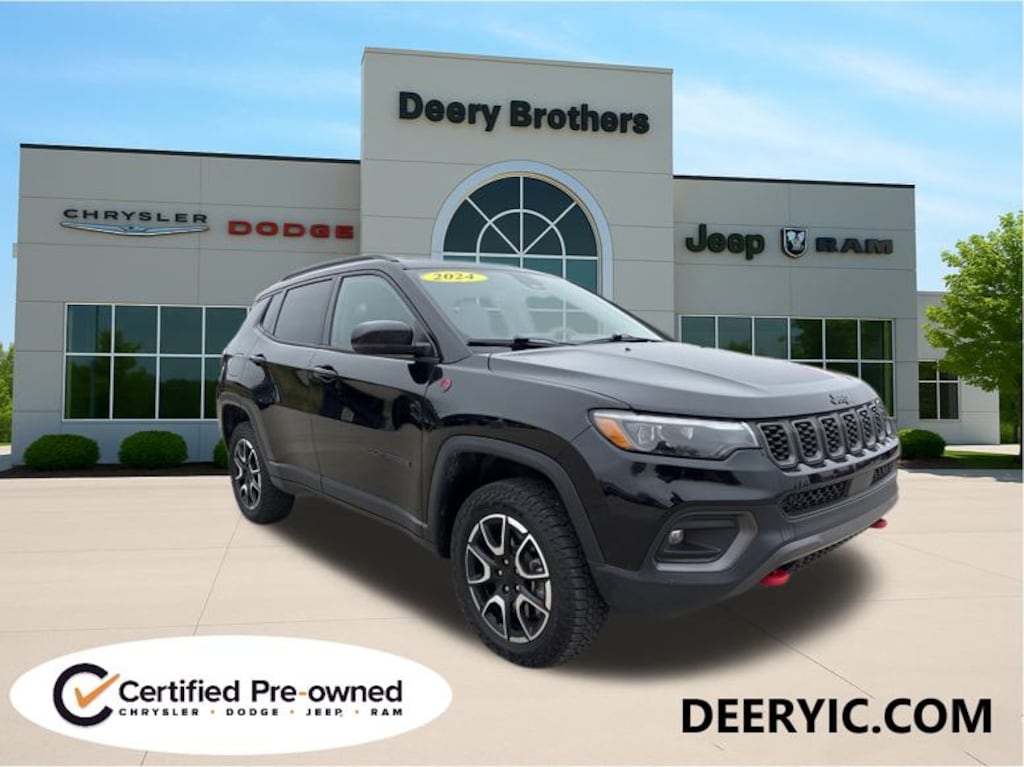 Used 2024 Jeep Compass Trailhawk 4x4 SUV