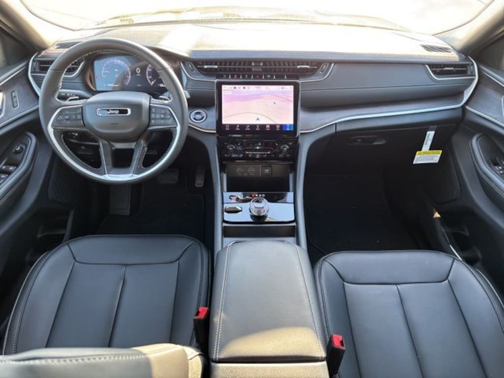 New 2025 Jeep Grand Cherokee Limited Sport Utility