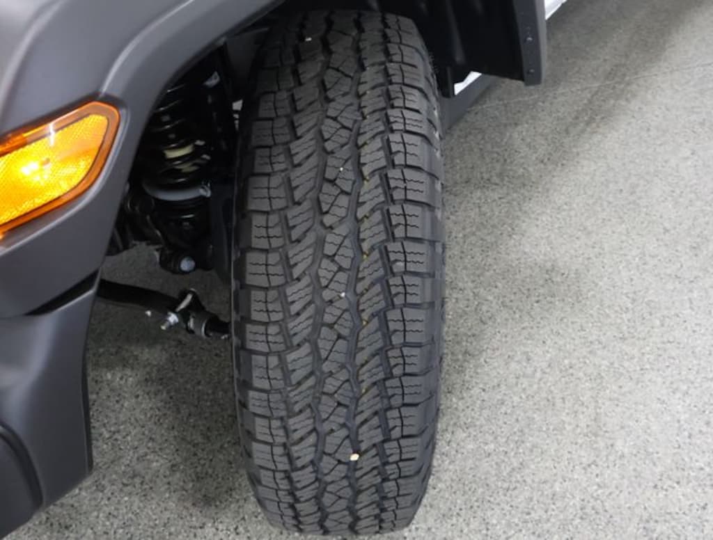 New 2026 Jeep Wrangler Sport S Sport Utility